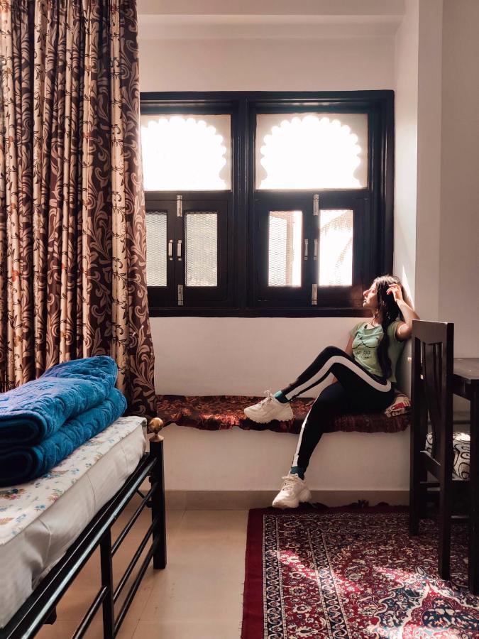 Musafir Hostel Udaipur Buitenkant foto
