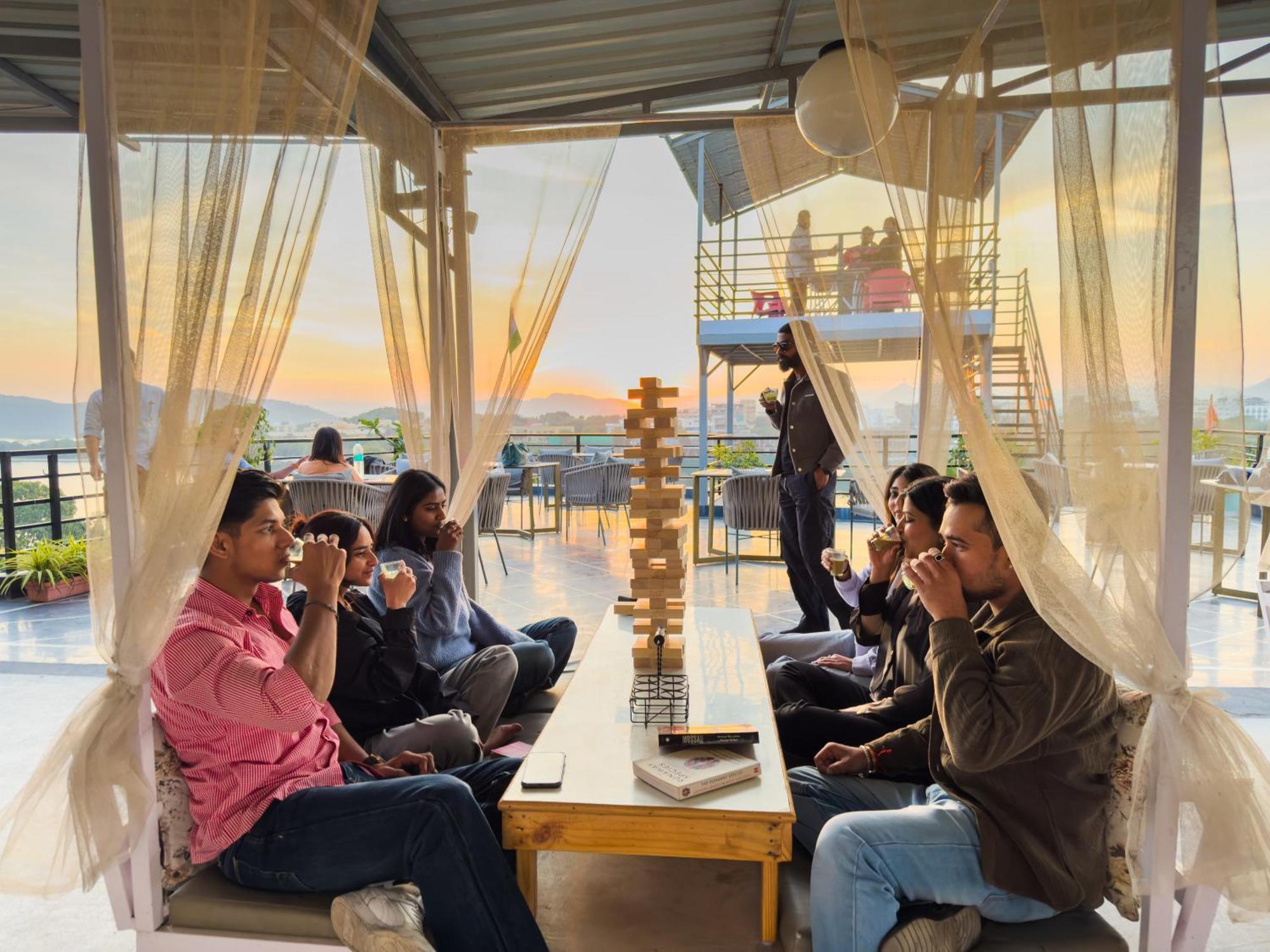 Musafir Hostel Udaipur Buitenkant foto