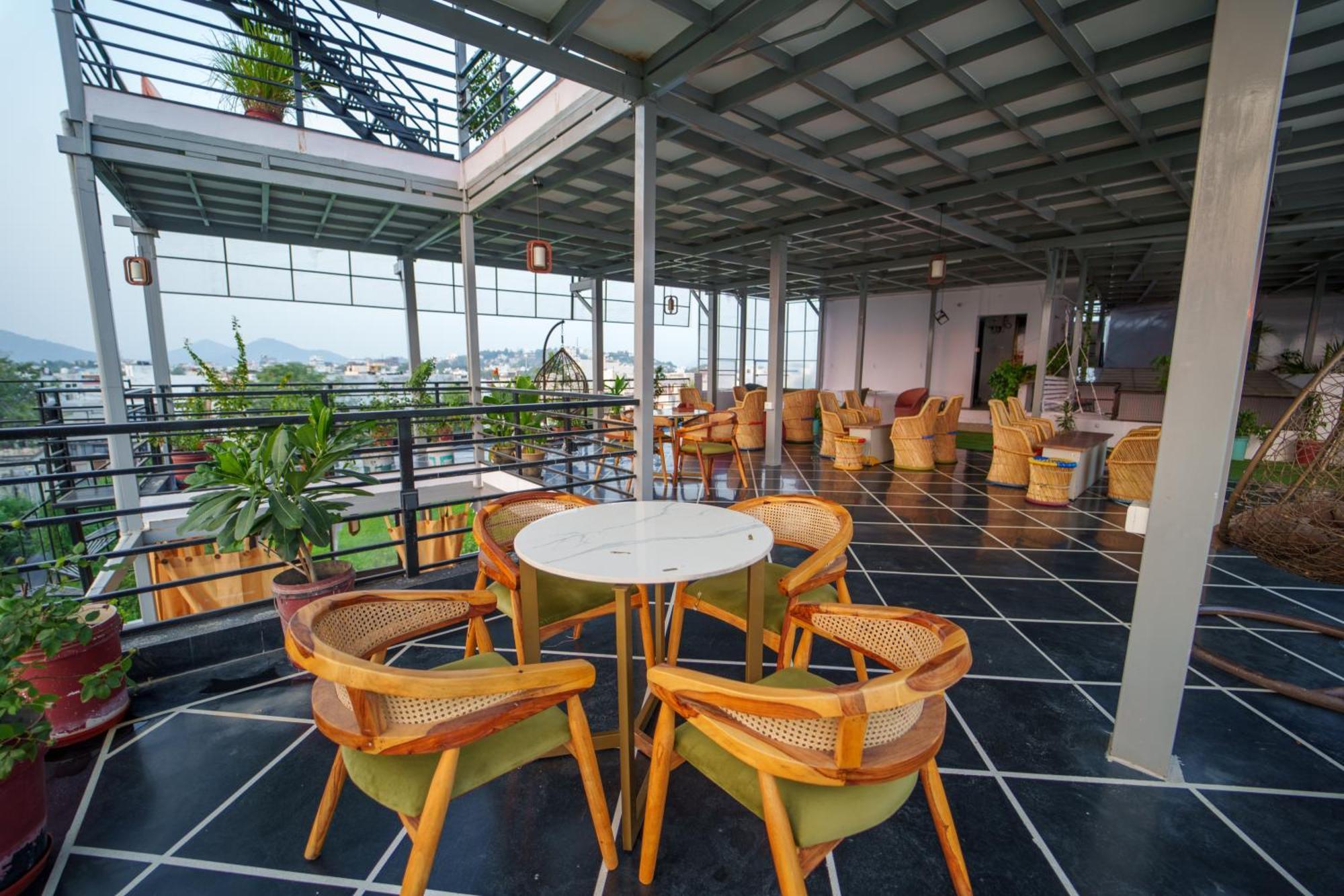 Musafir Hostel Udaipur Buitenkant foto